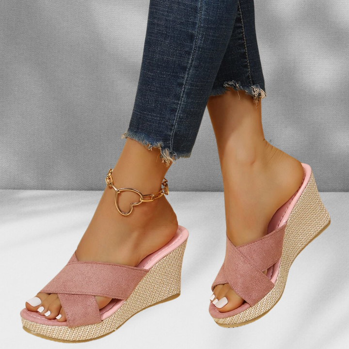 ELODIE™ | Sommer-Sandalen mit geflochtener Keilsohle