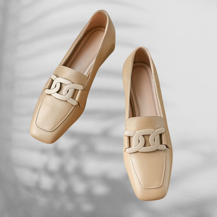MELANIE™ | Elegante Loafer mit dekorativer Kette