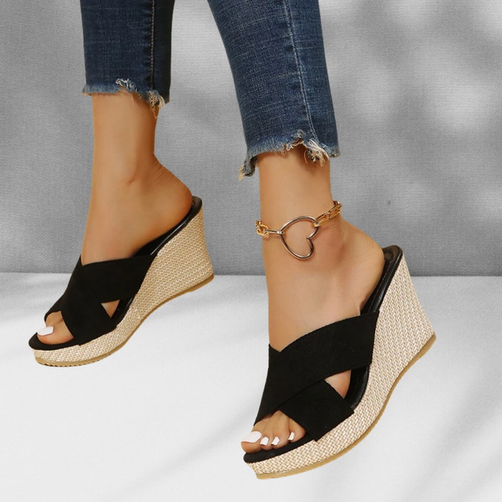 ELODIE™ | Sommer-Sandalen mit geflochtener Keilsohle