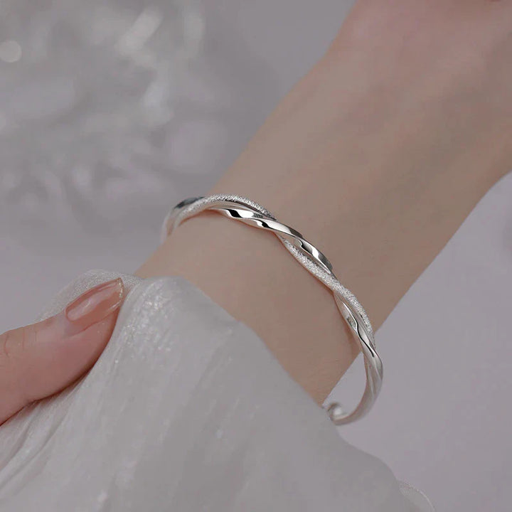 LINA™ | Geflochtenes Silberarmband, elegant
