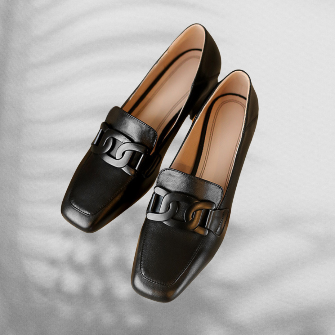 MELANIE™ | Elegante Loafer mit dekorativer Kette