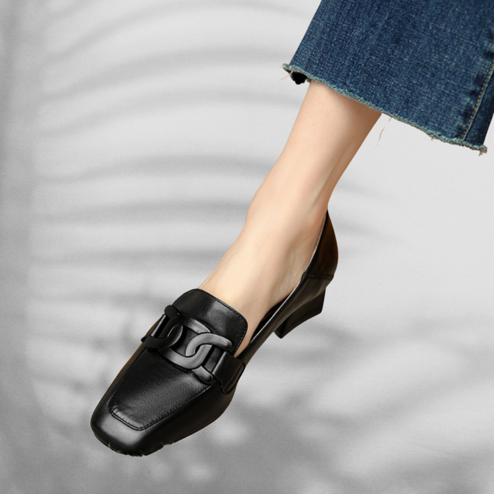 MELANIE™ | Elegante Loafer mit dekorativer Kette